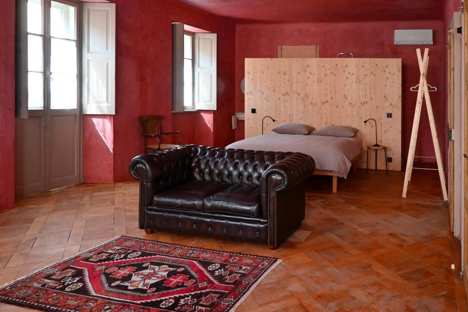 Living room, Bedroom