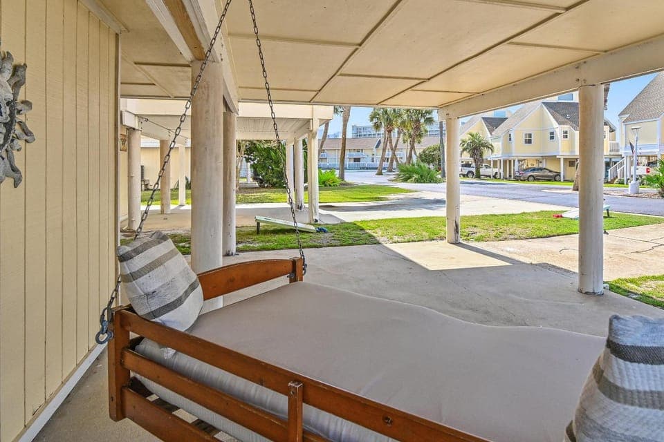 Sandpiper Cove 19 House in Destin