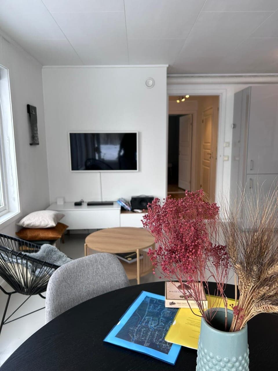 TV and multimedia, Living room, Seating area