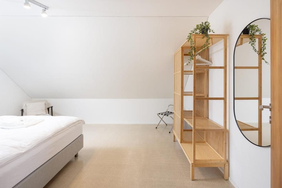 Bed, Photo of the whole room, Decorative detail, Bedroom, cot, internet, towels, wardrobe