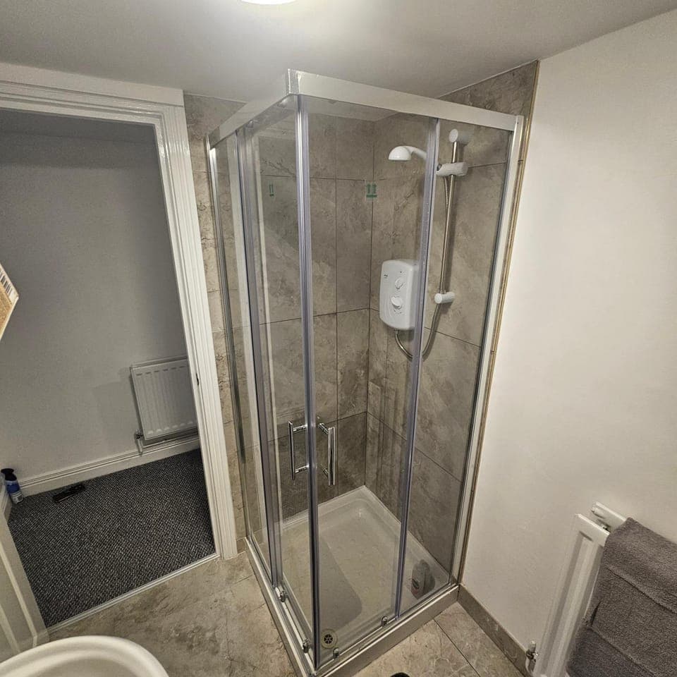 Snug on Eden Derry Apartment in Londonderry