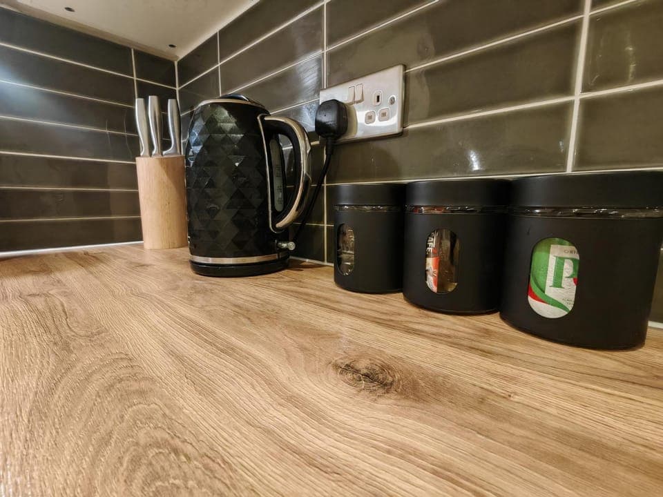 Coffee/tea facilities, Kitchen or kitchenette