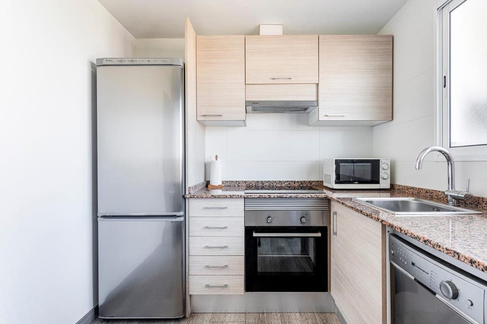 Kitchen or kitchenette, Living room