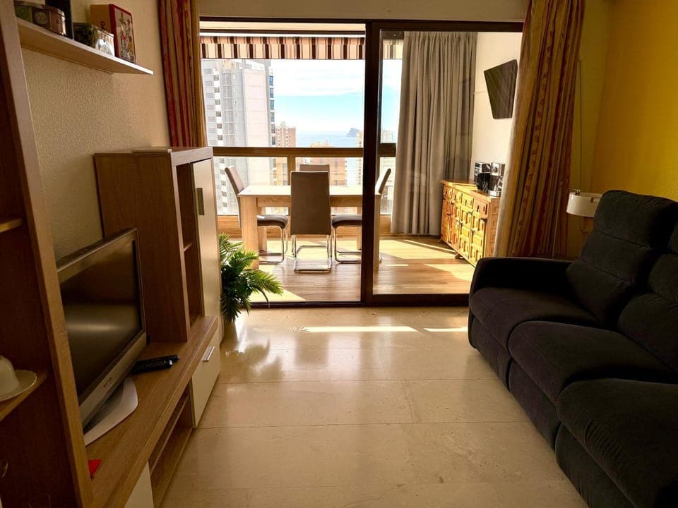 Living room, Photo of the whole room