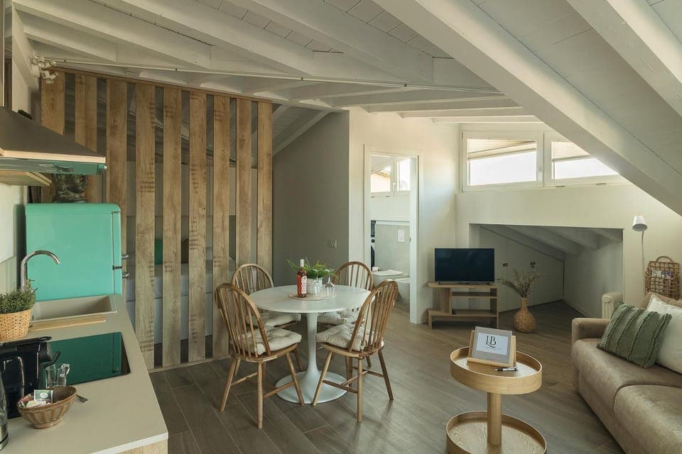 Communal lounge/ TV room, Living room