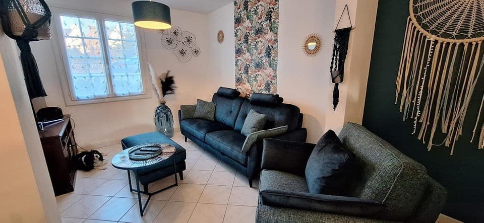 Property building, Living room