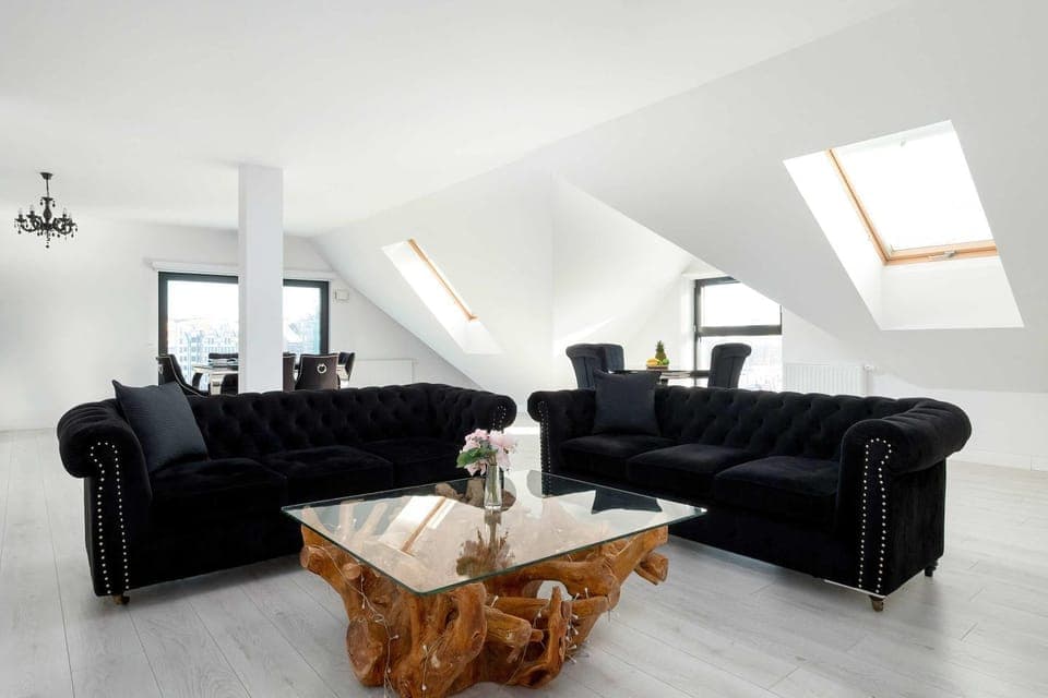 Living room, Seating area