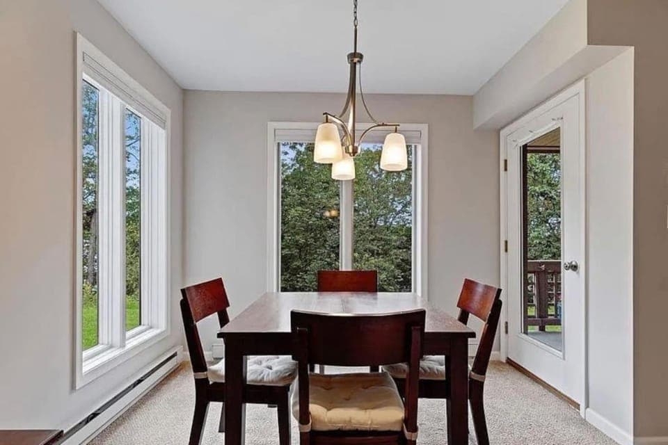 Walk to Ski 3BR3BA Sleeps 12 Pets OK Apartment in Nelson County