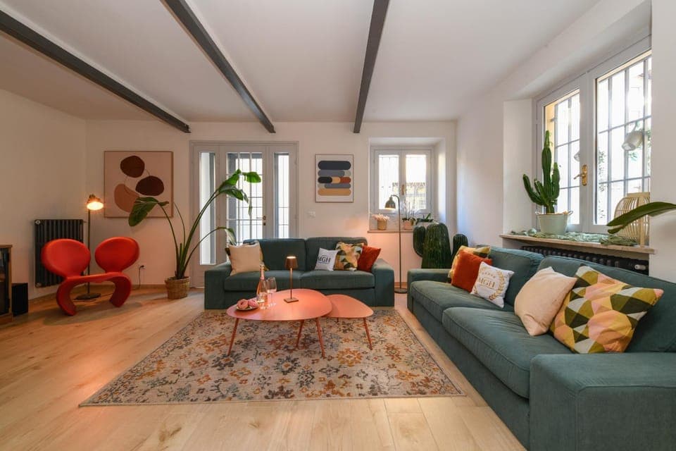 Communal lounge/ TV room, Living room