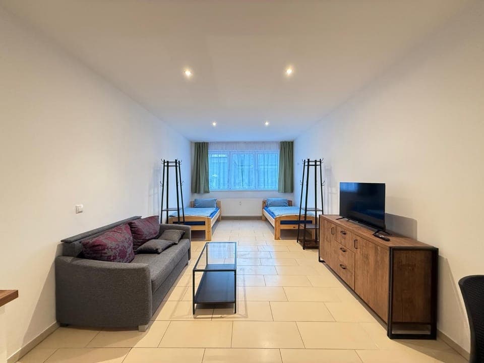 TV and multimedia, Living room, Seating area