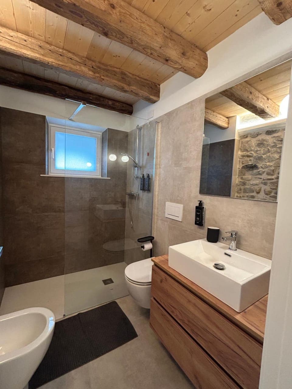 Shower, Bathroom, bidet