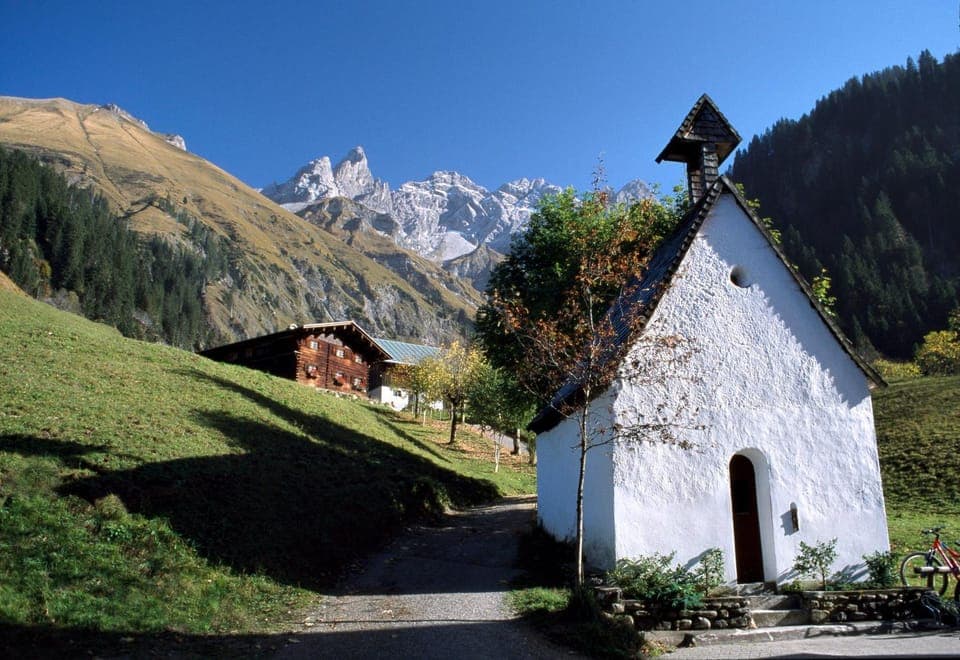 Natural landscape, Hiking