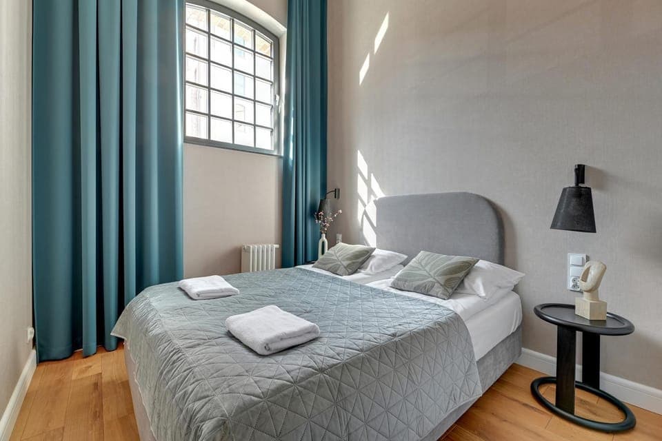 Photo of the whole room, Bedroom, internet, towels