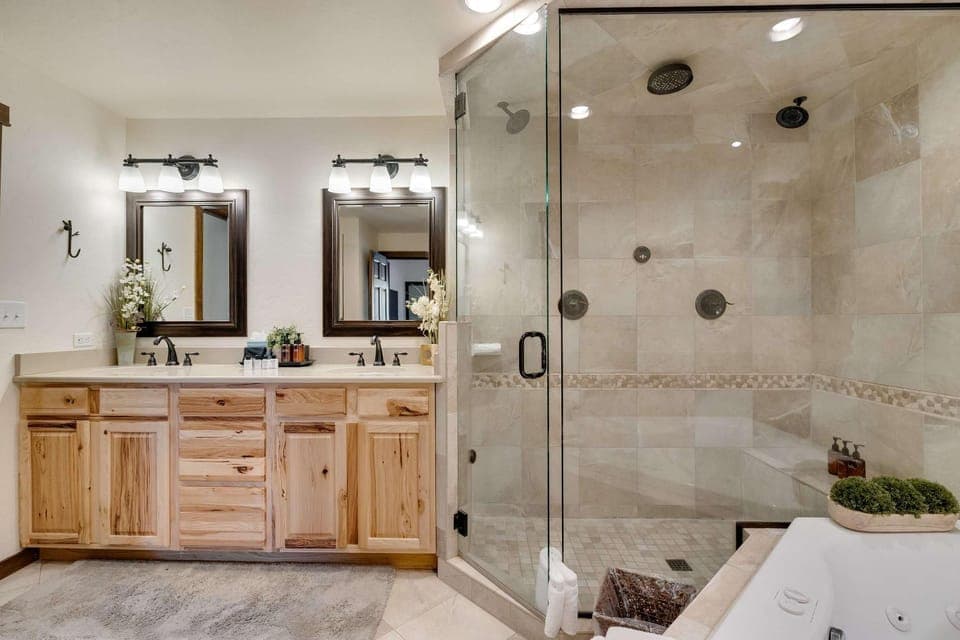 Hygge Haus - 2BD Lake View & Pet Friendly Retreat House in Dillon