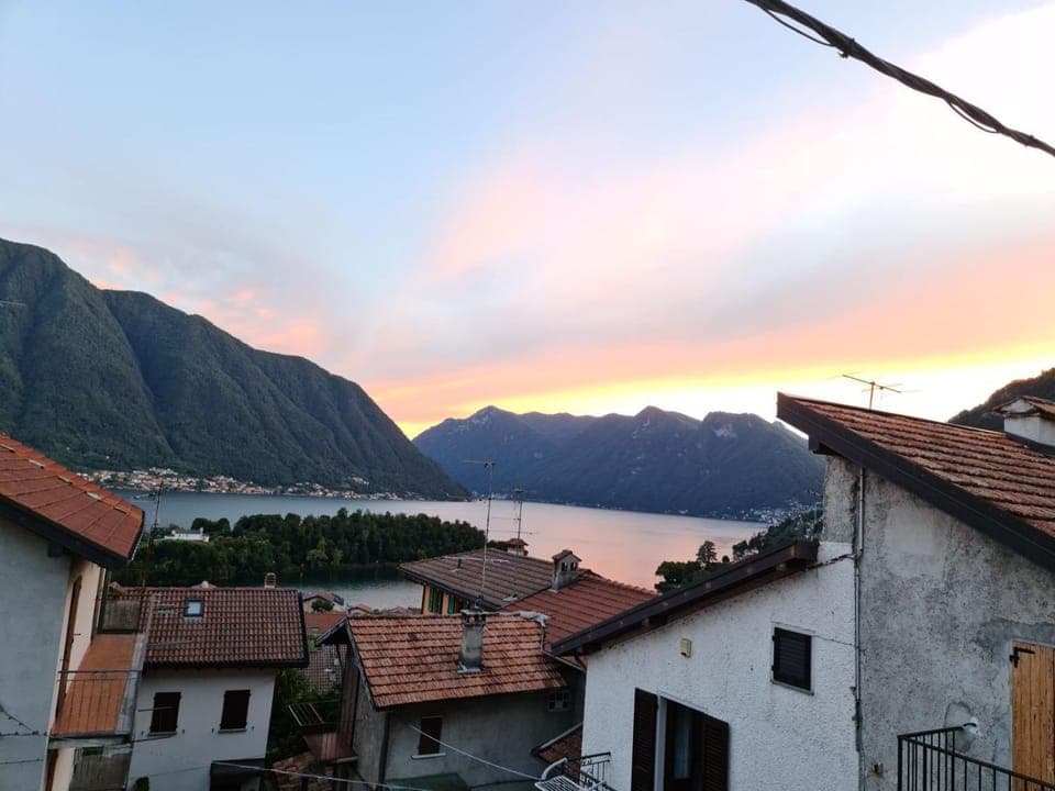 Natural landscape, View (from property/room), Lake view, Landmark view