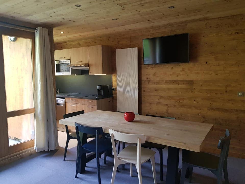 Living room, kitchen