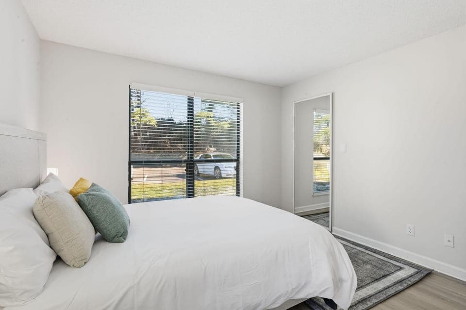 Modern Ease at The Taylor Apartment in Jeffersontown