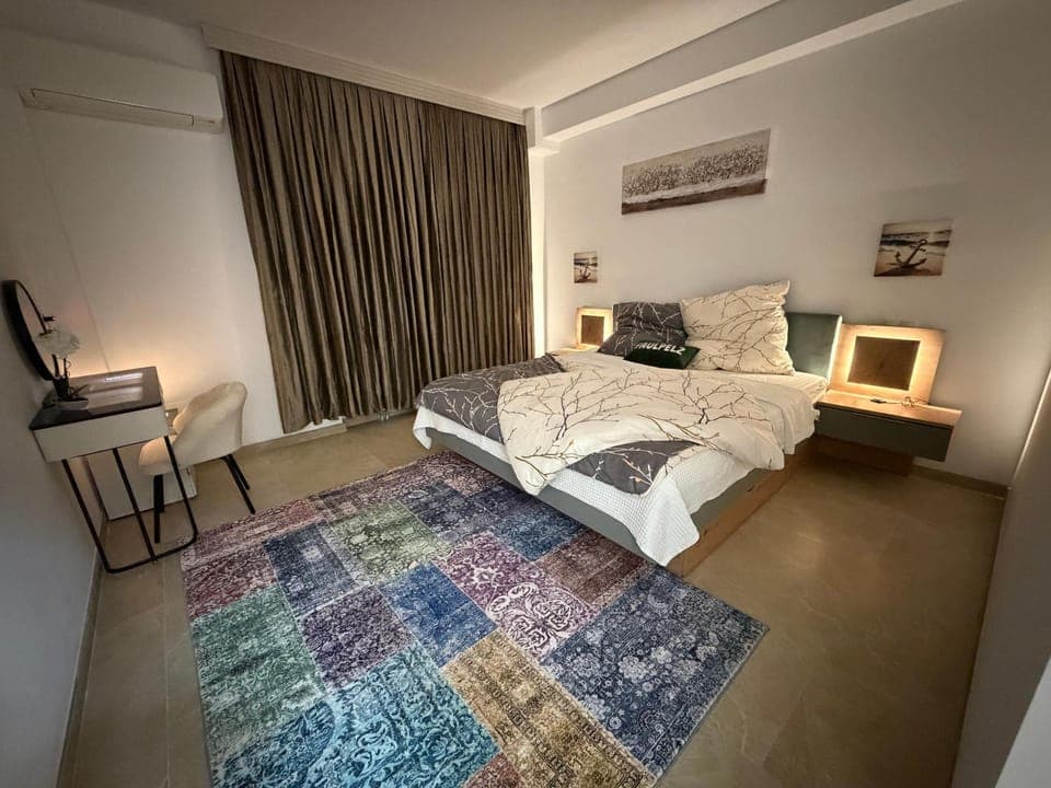 Living room, Bedroom