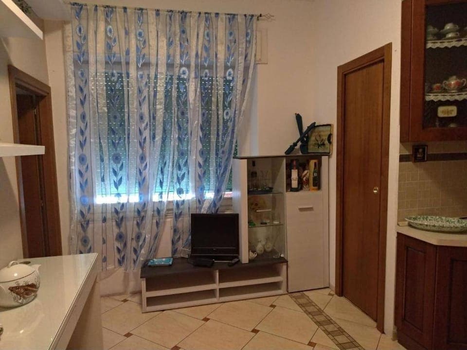 Communal lounge/ TV room, TV and multimedia, Living room