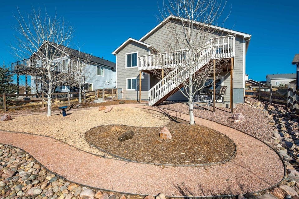 Rangeview Pass Pet Friendly with Epic Peak Views House in Monument