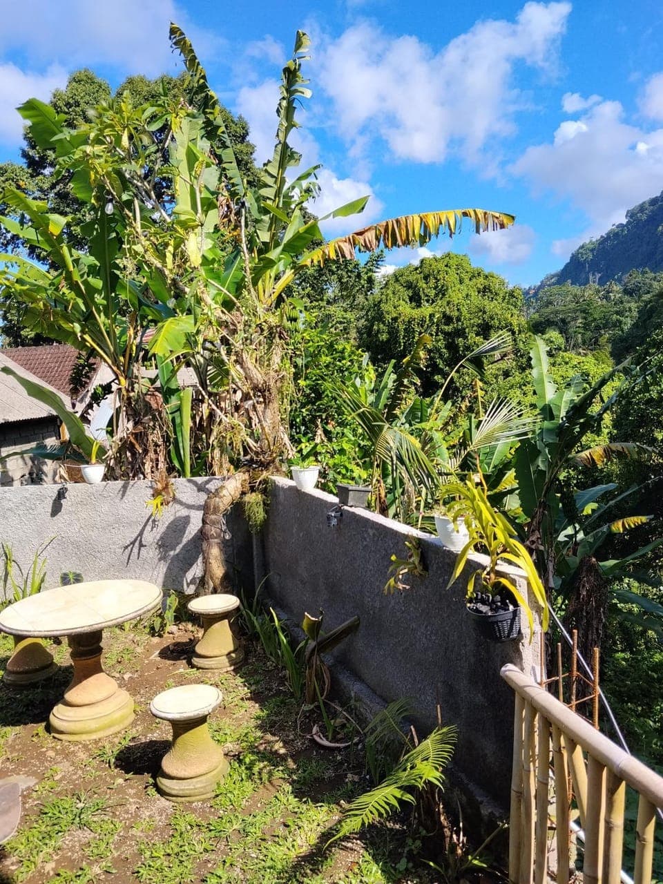 Pondok Taksu Homestay Sidemen Bed and Breakfast in Sidemen