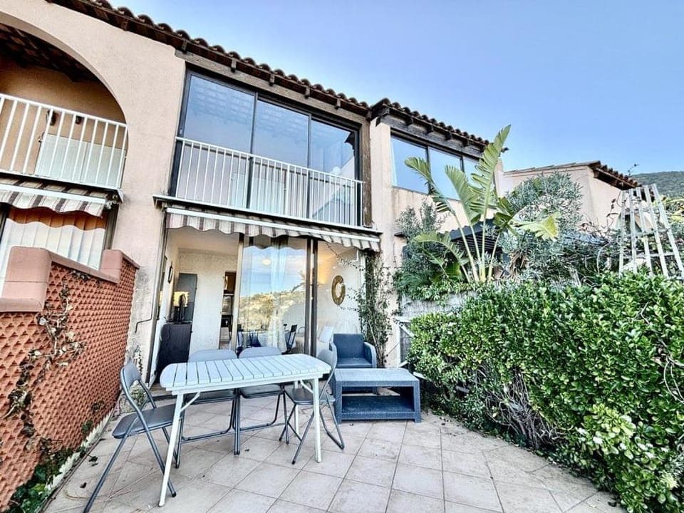 Patio, Day, View (from property/room), Balcony/Terrace, Dining area