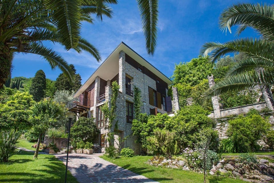 Property building, Garden, Garden view