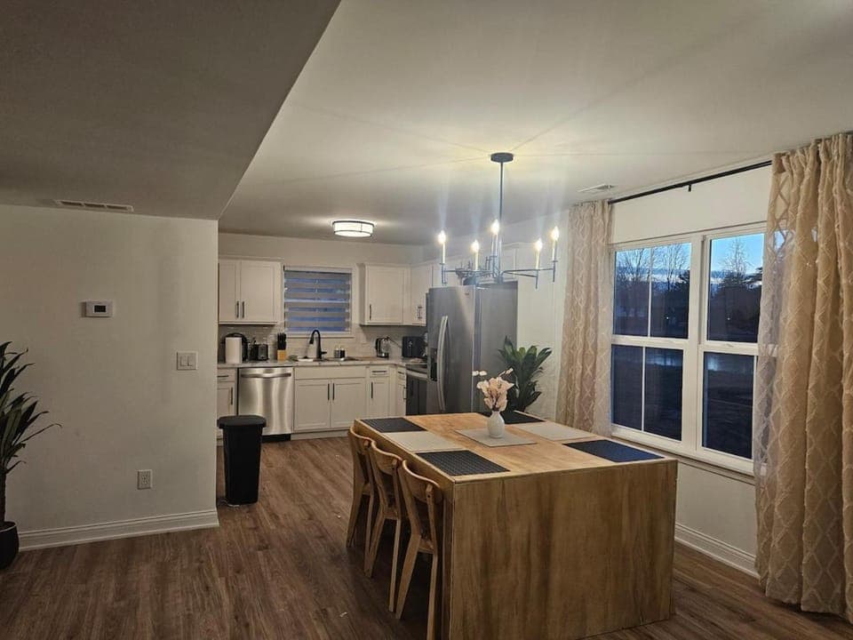 Sunset Retreat 20 min from Kentucky Expo House in Jeffersonville