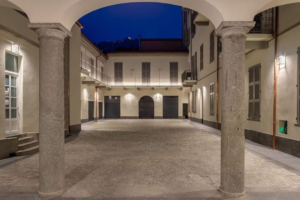 Property building, Winter