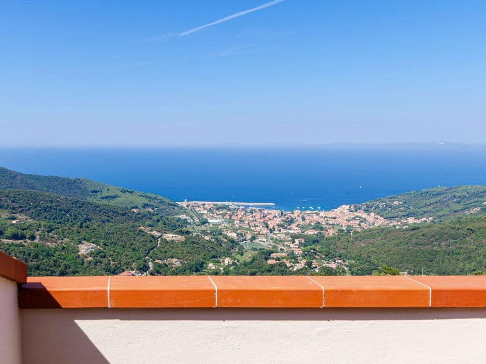 Nearby landmark, Natural landscape, Sea view