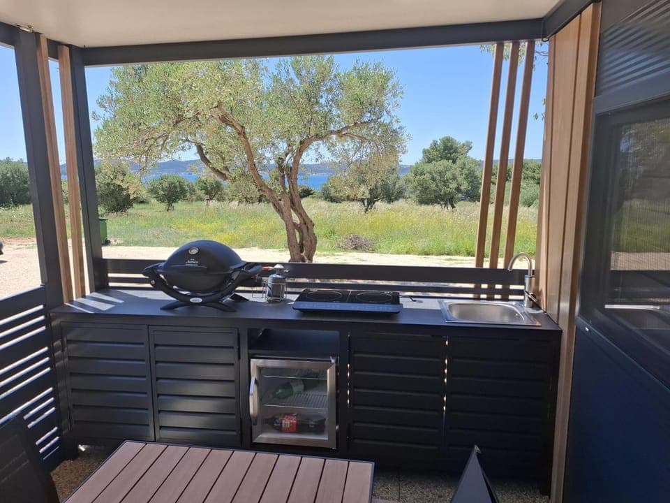 BBQ facilities, View (from property/room), Balcony/Terrace