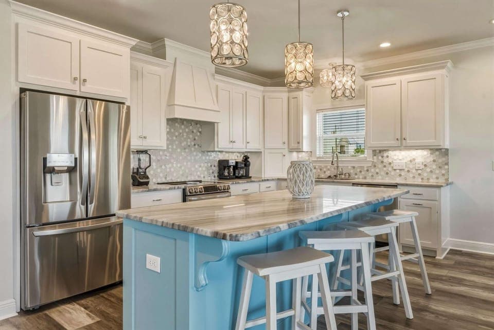 Waterfront home with private grill dock and washer & dryer House in Dauphin Island
