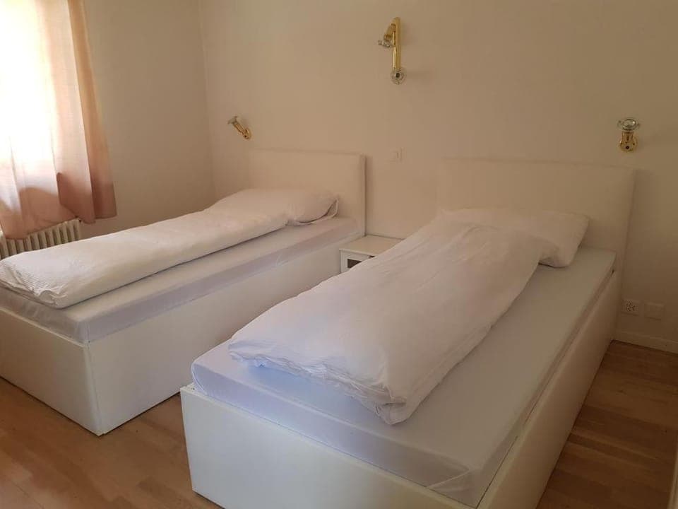 Hotel Edelweiss Inn in Canton of Grisons