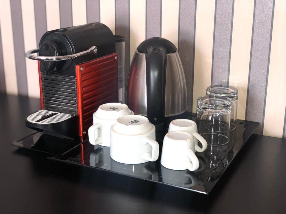 Coffee/tea facilities, Other, Decorative detail, Non alcoholic drinks