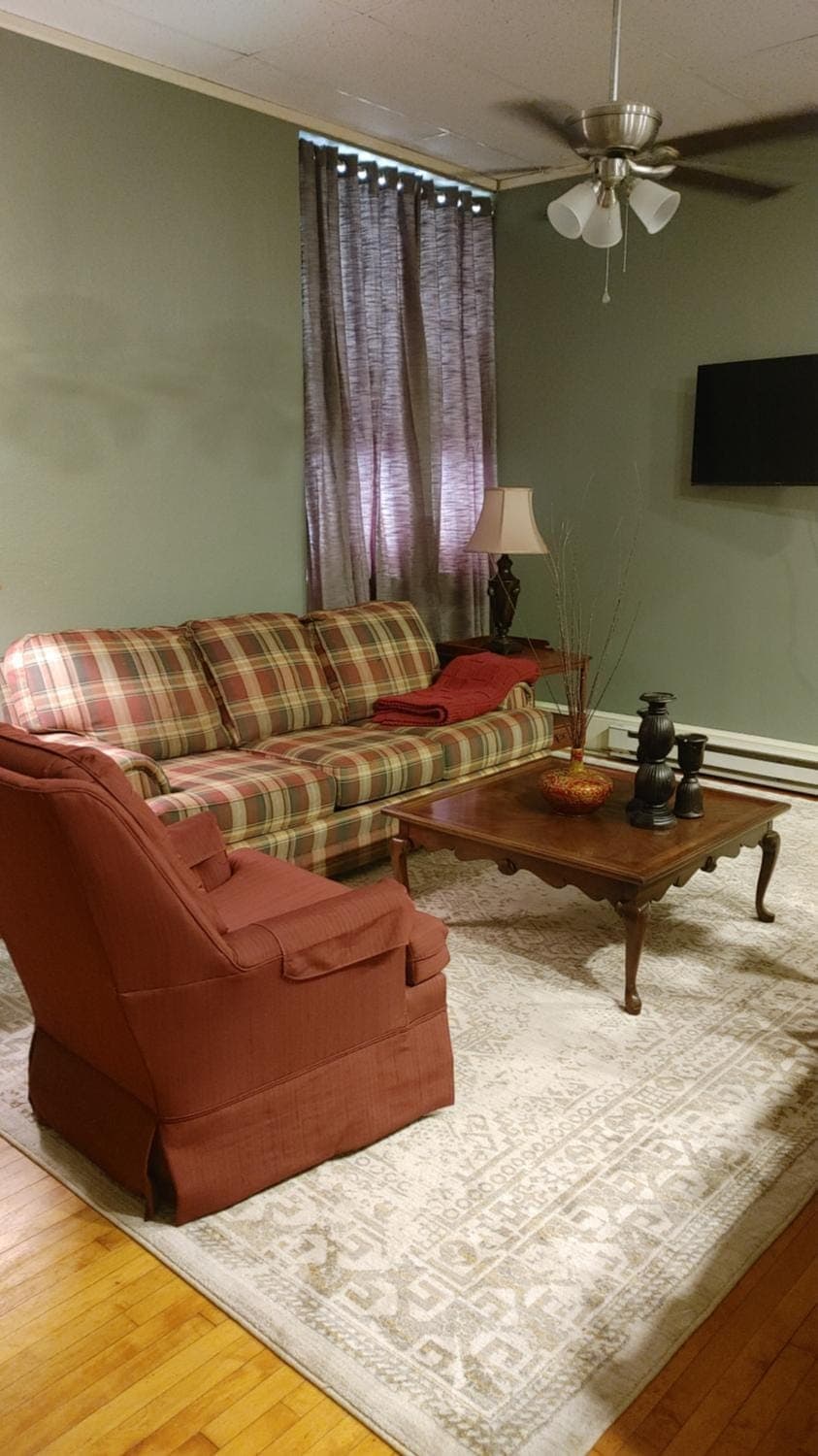 Evergreen Fog Apartment in Cumberland
