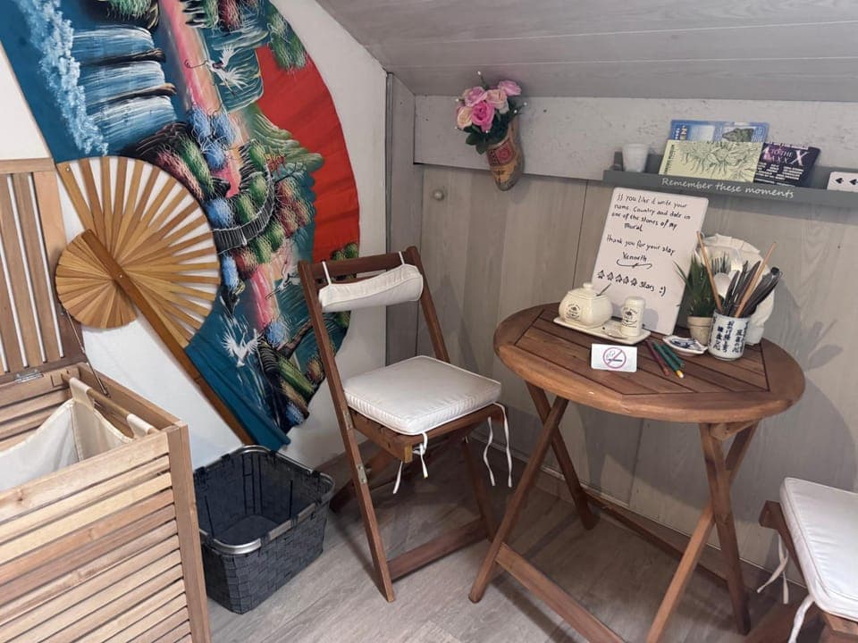 Seating area