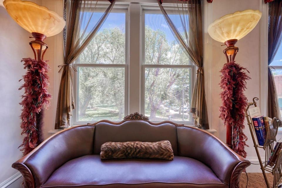 Dog Friendly- Historic Palace Hotel Condos- Suite 202 House in Salida