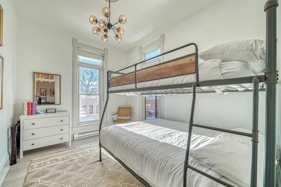Historic Palace Hotel Suite 305 House in Salida