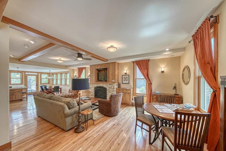 River House Downstream: Beautiful Remodeled Home! Steps to Downtown! House in Salida