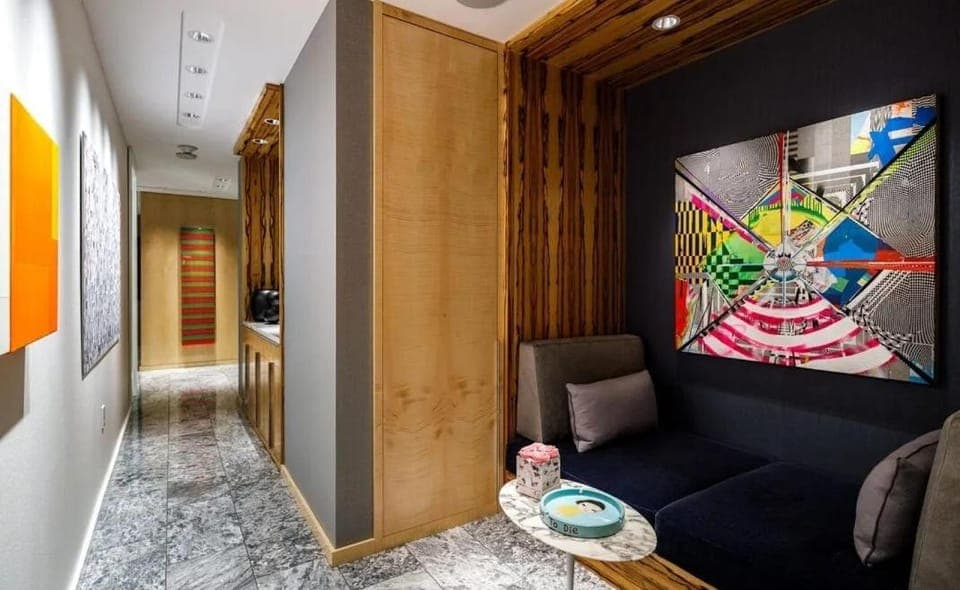 Spacious 3-Bedroom Condo with Panoramic City Views Apartment in West Hollywood