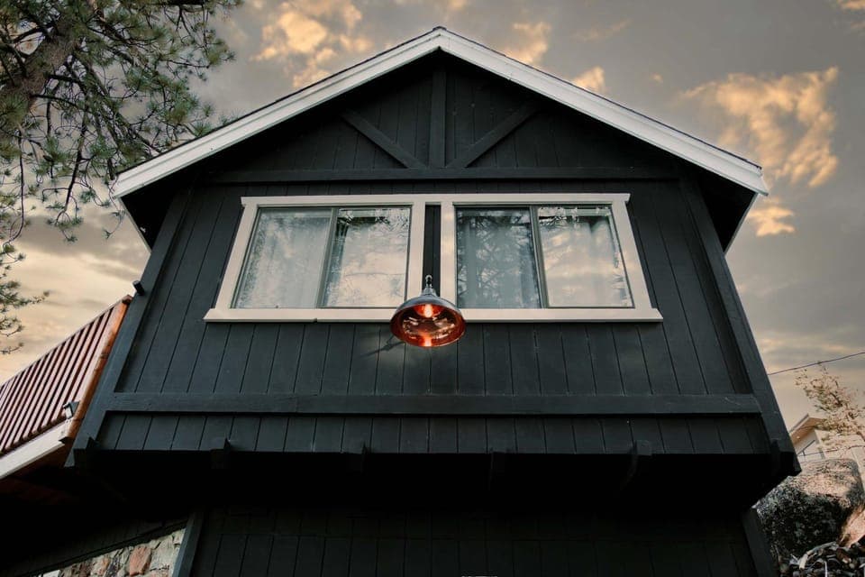 Lake front family charmer in Boulder Bay on Big Bear Lake House in Big Bear
