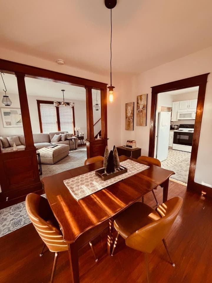 Walk to Gettysburg Battlefield Charming Brick Stay Country House in Gettysburg