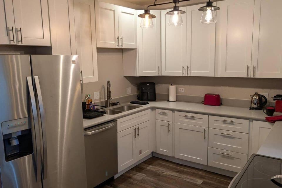 Dogs OK! Prime Spot Minutes 2 Downtown/Trails! Apartment in Buena Vista
