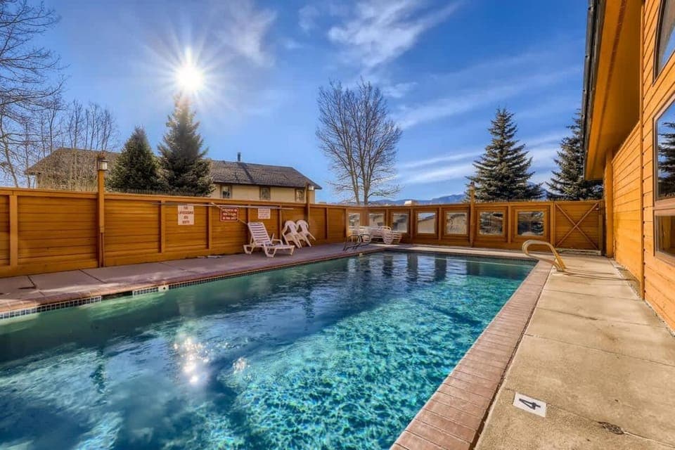 Family 2bedroom with Loft Lake Views Amazing Location House in Dillon