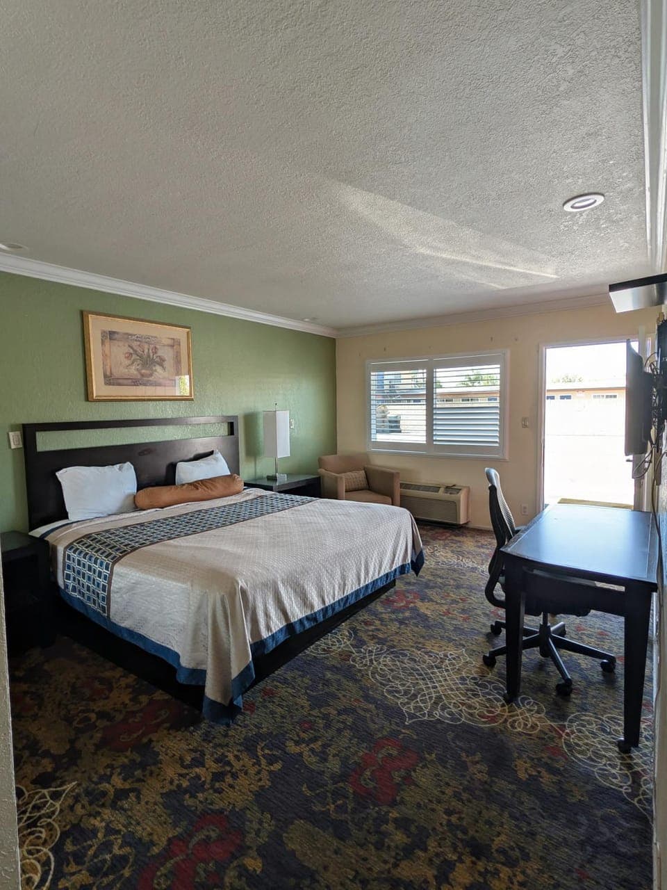 Cloud 9 Motel - Cypress, Buena Park Motel in Cypress