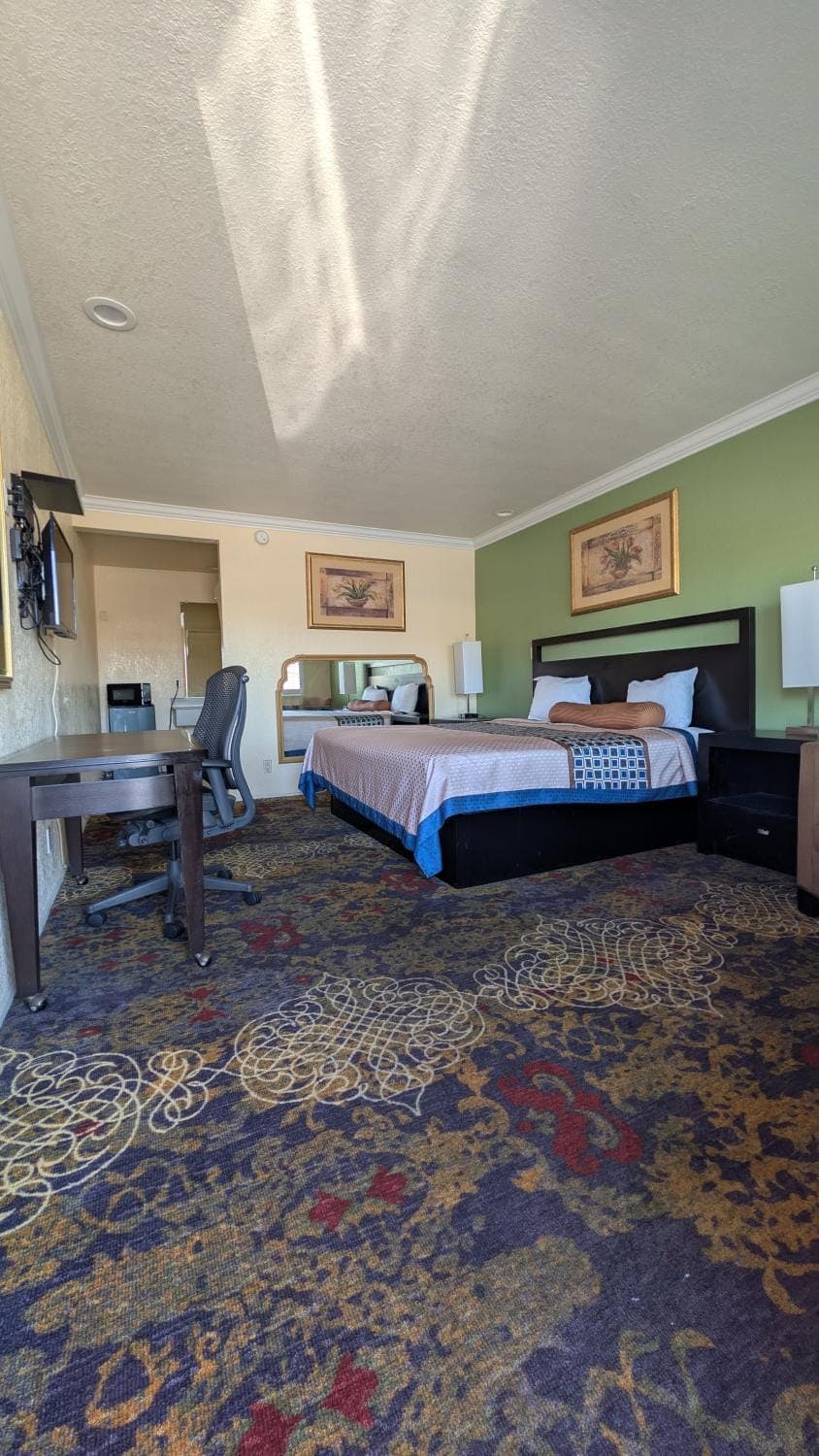 Cloud 9 Motel - Cypress, Buena Park Motel in Cypress