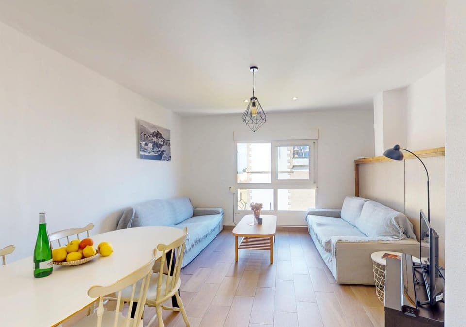 Property building, TV and multimedia, Living room, Seating area, Dining area