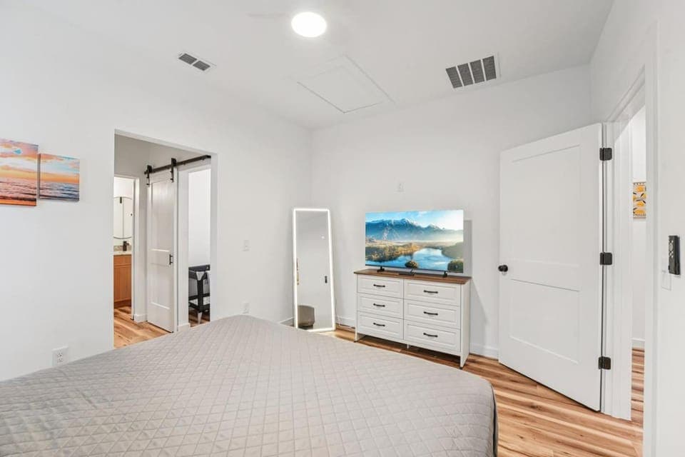 3BR2BA 6 Beds Fenced Yard Near Downtown House in Saint Augustine