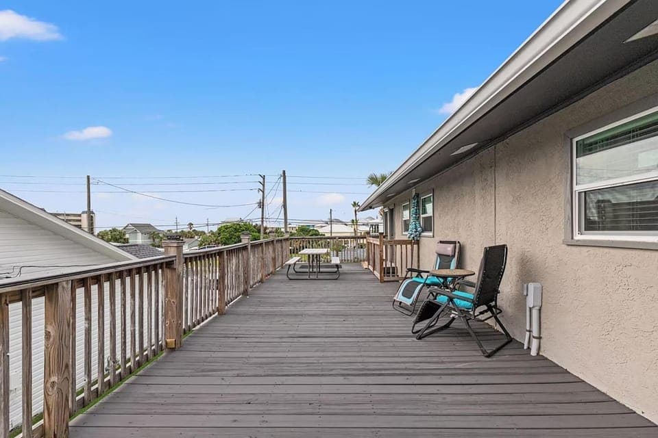 Coconut Breeze House in Sunnyside
