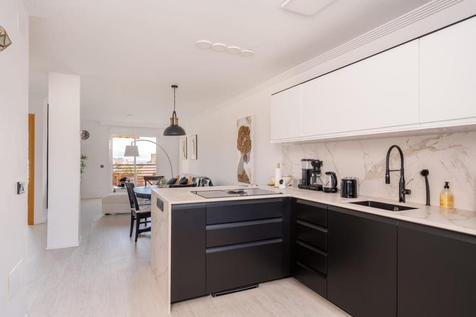 Kitchen or kitchenette, kitchen, kitchen